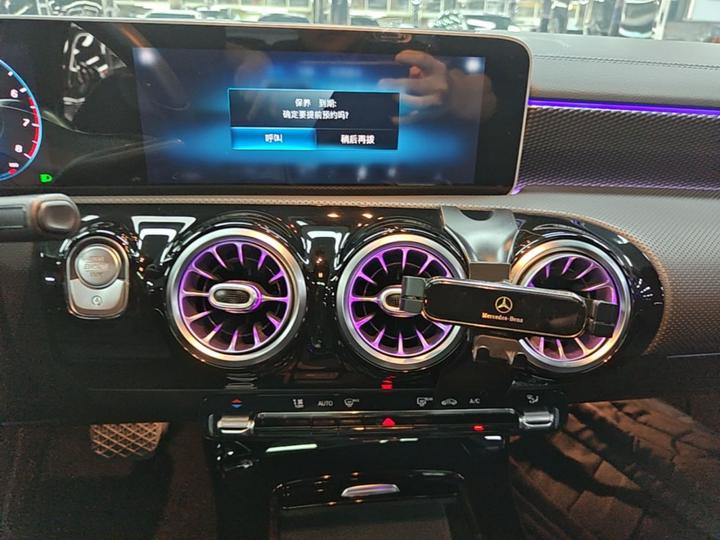 A-Class 2019 Facelift A 200 L Sport photo 8