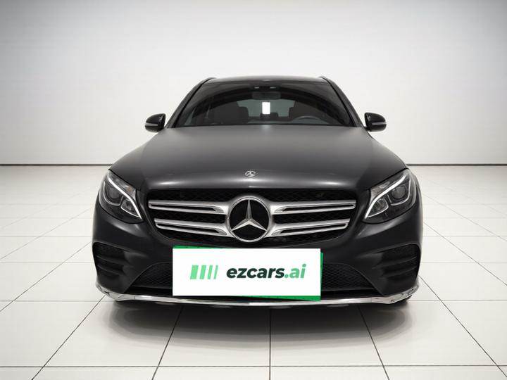 GLC 2018 Facelift GLC 260 4MATIC Dynamic photo 2