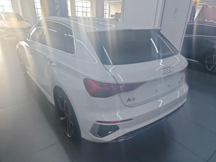 A3 2024 Sportback 35 TFSI Fashion Sport photo 4