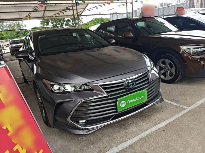 Avalon 2019 Hybrid 2.5L XLE Premium China VI photo 3