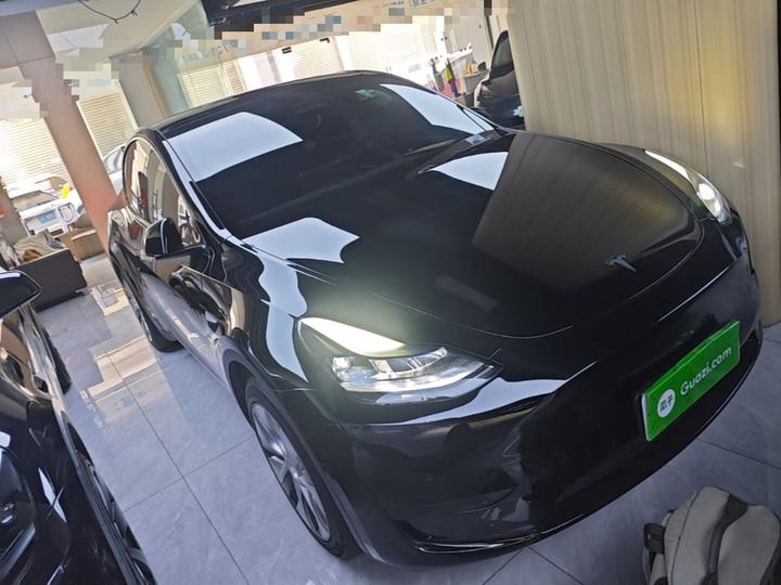 Model Y 2022 Facelift RWD photo 3
