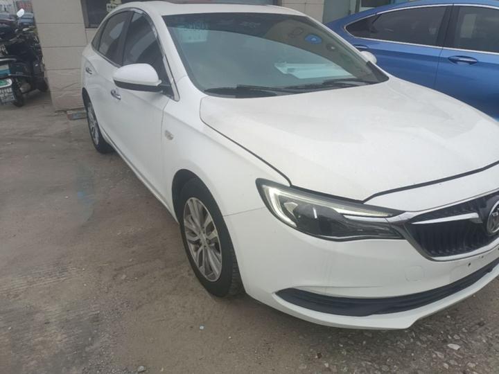 Excelle 2019 18T AT Elite China VI photo 3