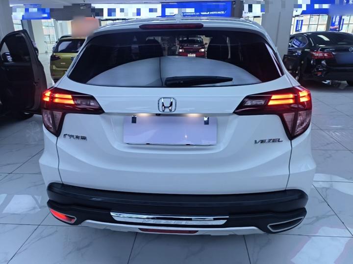 Vezel 2017 1.8L CVT RWD Pioneer photo 5
