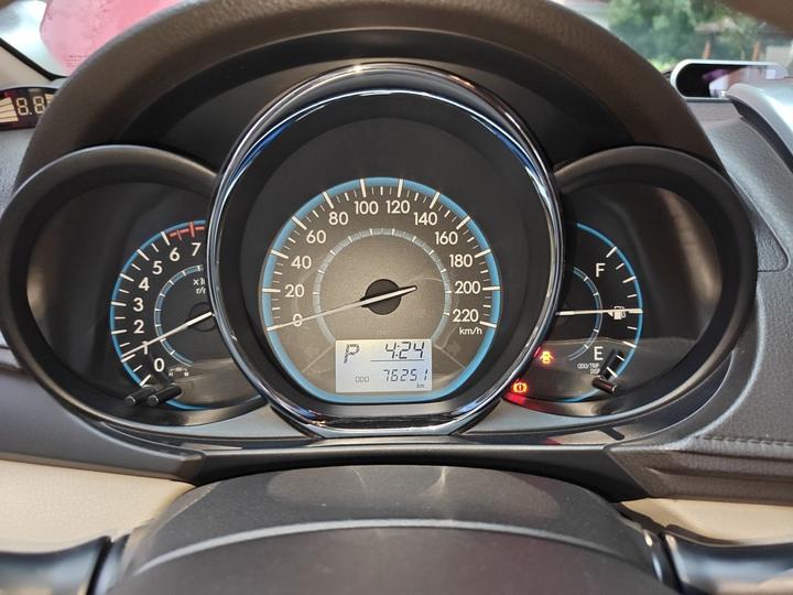 Vios 2014 1.3L AT photo 8