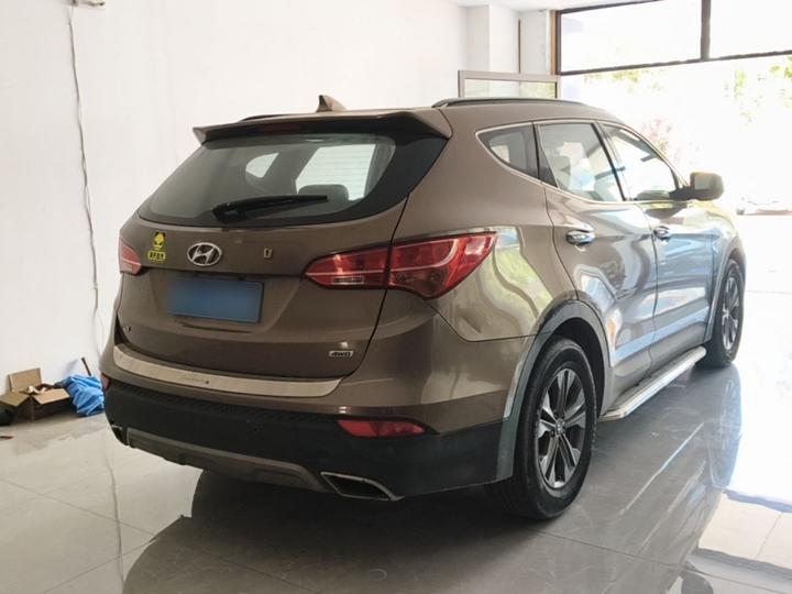 Santa Fe 2015 2.0T AT AWD Smart 5-Seater photo 4