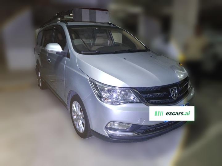 730 2016 1.5L MT Comfort 7-Seater China V photo 3