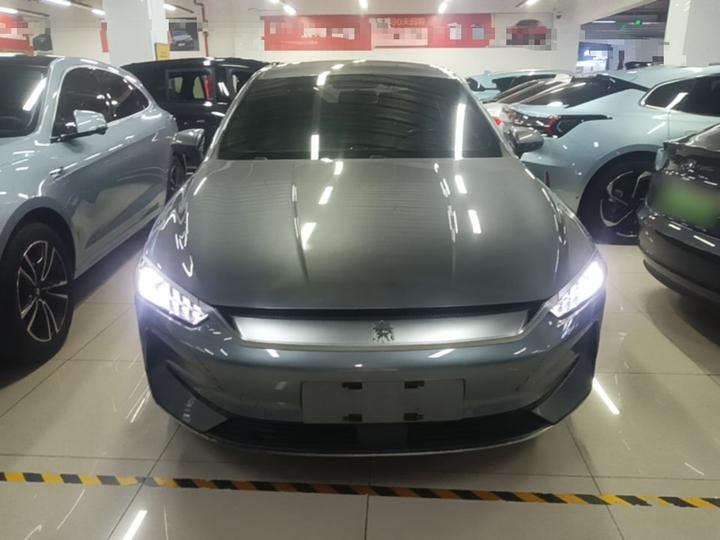 Qin PLUS 2023 Champion EV 510KM Leading photo 2