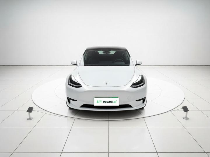 Model Y 2022 RWD photo 2