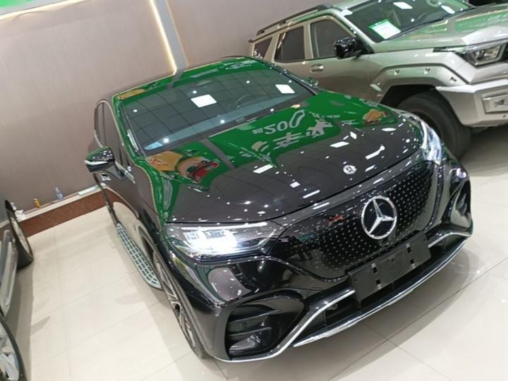EQE SUV 2024 500 4MATIC photo 3