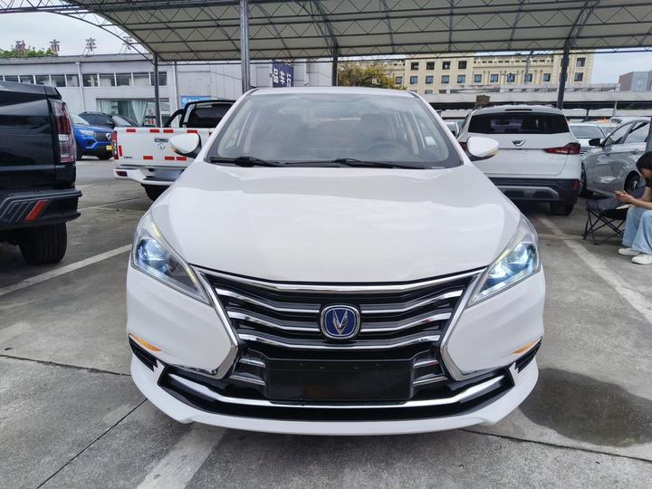 Eado DT 2018 1.6L AT Smart photo 2