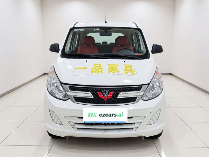 Wuling Rongguang V 2015 1.2L photo 2
