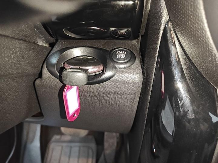 2013 1.6L COOPER photo 8