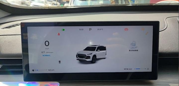 Tiggo 8 PLUS 2025 290TGDI DCT Luxury photo 2