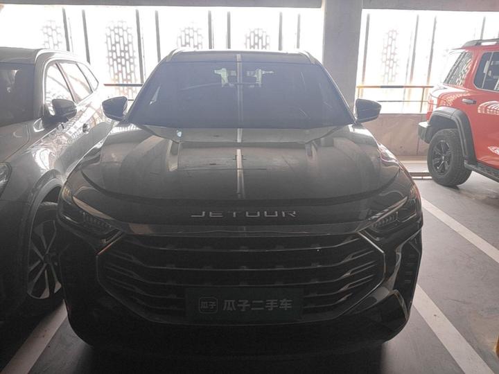 X70 PLUS 2023 1.5T MT 5-Seater photo 2