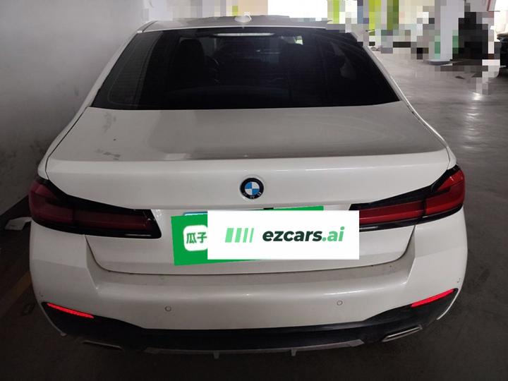 5 Series 2022 Facelift 530Li Leading M Sport Package photo 3