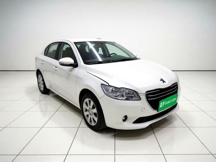 301 2016 1.6L MT Comfort photo 3