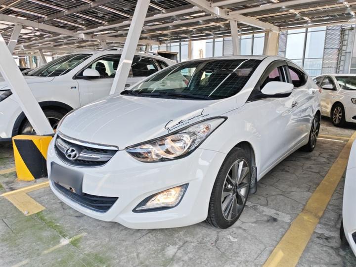 Elantra 2015 1.6L AT Leading