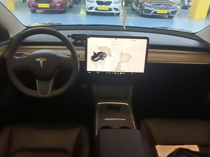 Model 3 2022 RWD photo 5