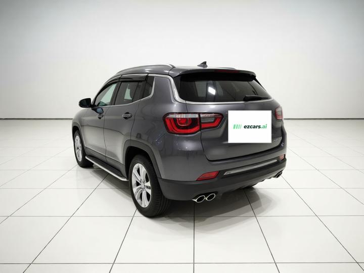Compass 2017 200T AT photo 4