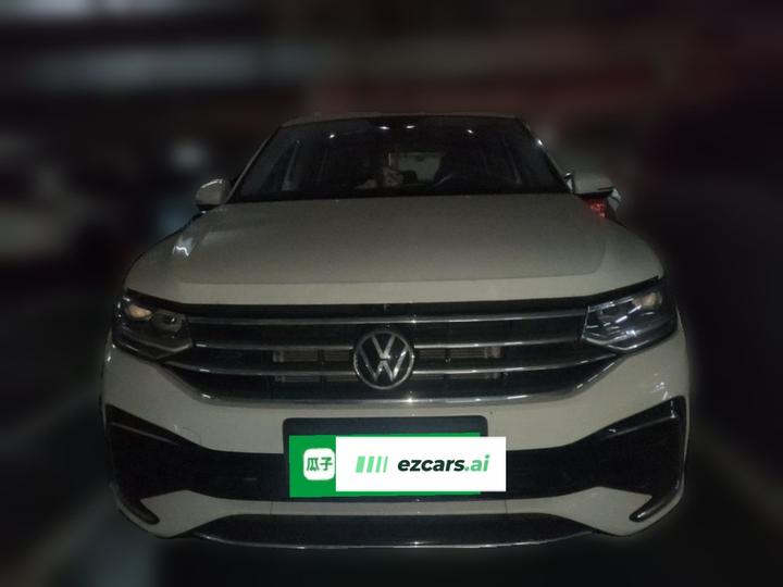 Tiguan L 2022 330TSI AT RWD R-Line photo 2