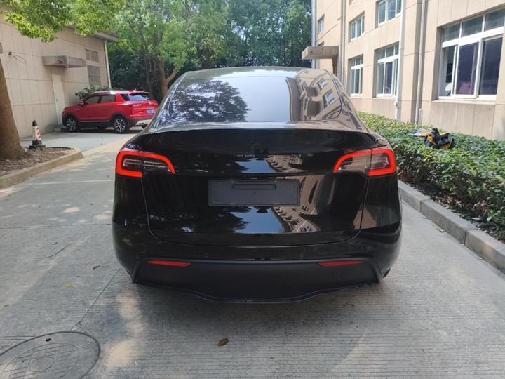 Model Y 2022 Facelift RWD photo 5