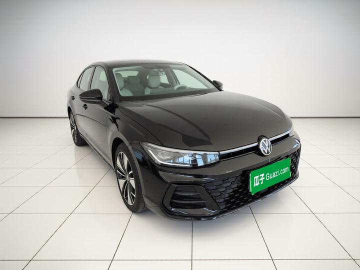 Passat 2025 Pro 380TSI photo 3