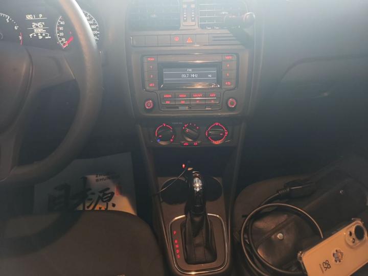 Polo 2016 1.4L AT photo 5