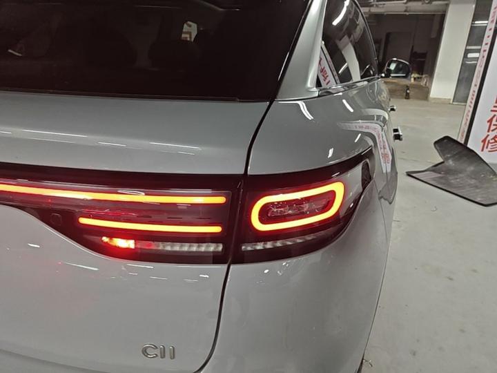 Leapmotor C11 2024 EV 580 Exclusive photo 7