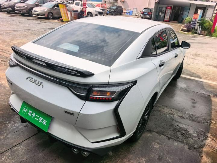 Yixuan 2023 1.5L AT LX photo 4