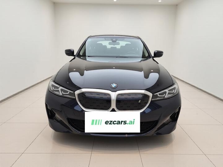 i3 2022 eDrive 35 L photo 2