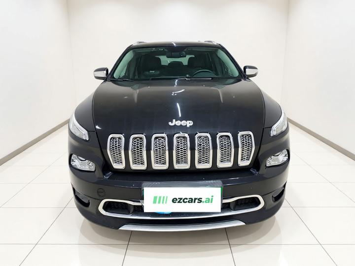 Cherokee 2017 2.4L Excellence photo 2