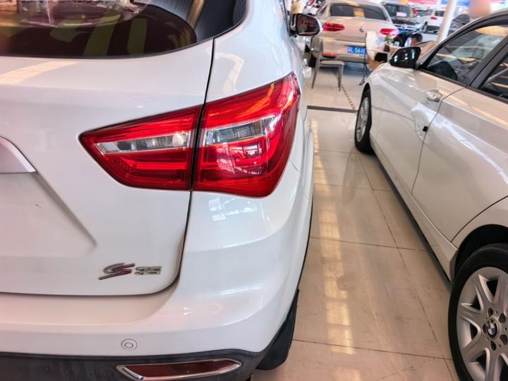 CS35 2017 1.6L AT Luxury photo 7