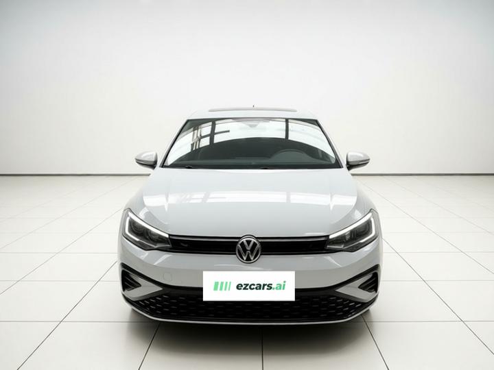 Lavida 2023 1.5L AT photo 2