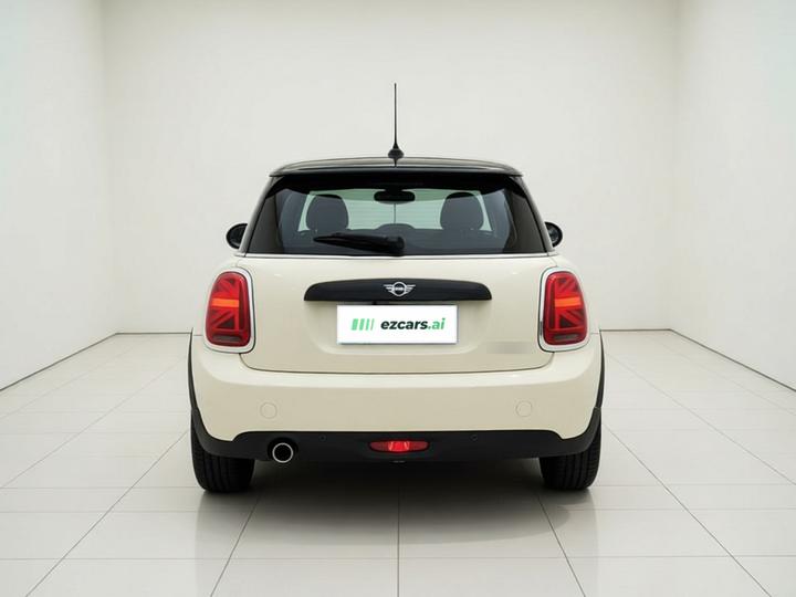 2019 1.5T COOPER Classic photo 5