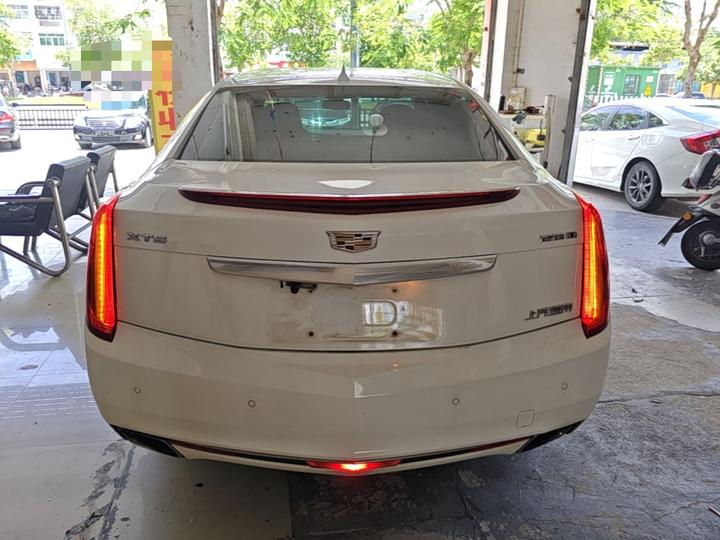 XTS 2016 28T Elite photo 3