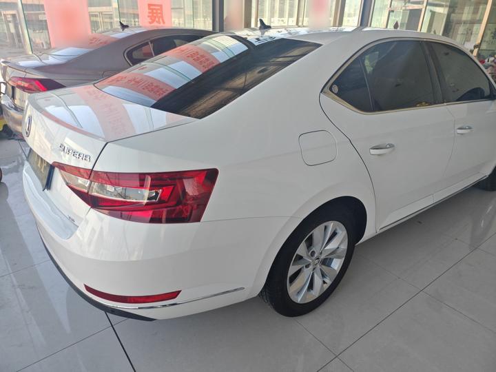 Superb 2018 TSI330 DSG Comfort China V photo 4