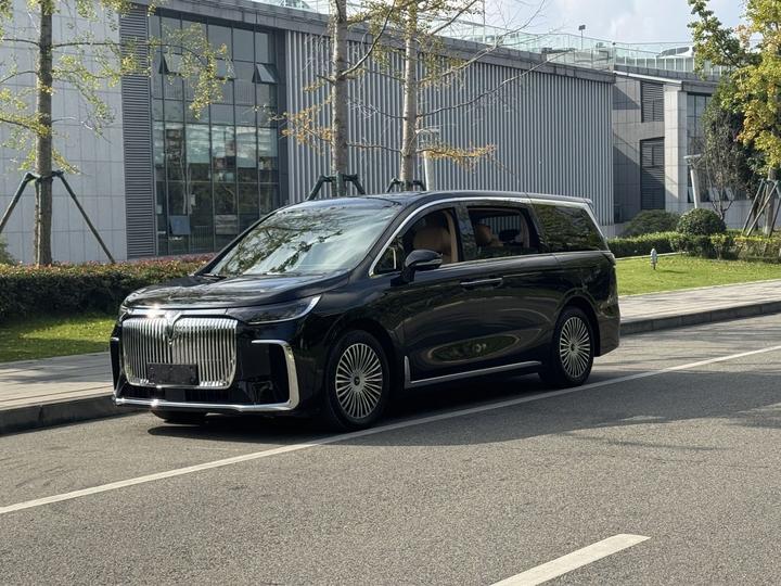 Voyah Dreamer 2025 PHEV AWD Excellence