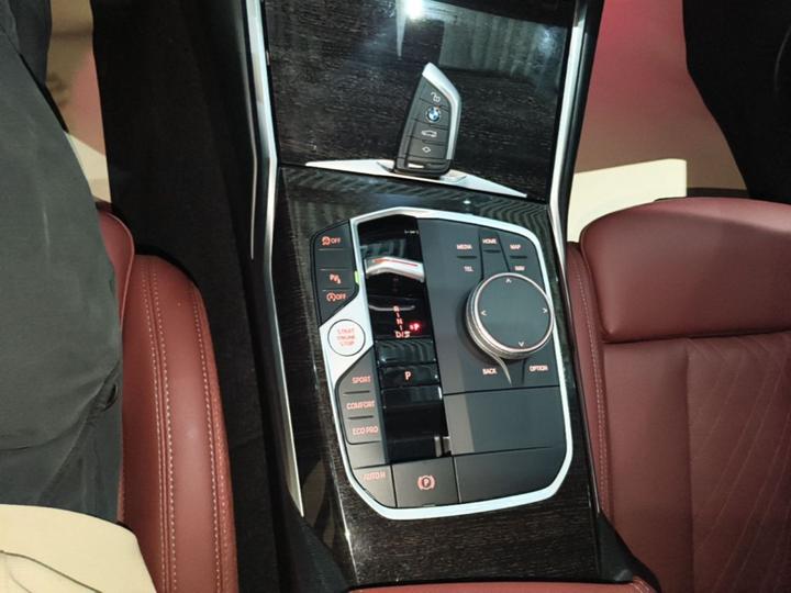 3 Series 2024 325Li M Sport Package photo 5