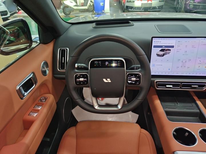 Li Auto L6 2025 Max Smart Refresh Edition photo 6