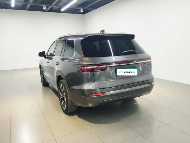 Li Auto ONE 2021 EREV 6-Seater photo 4