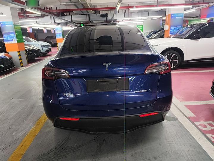 Model Y 2021 Long Range AWD photo 3