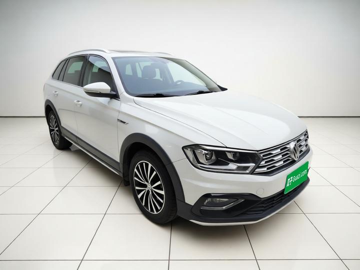 C-TREK 2018 1.5L AT Comfort photo 3