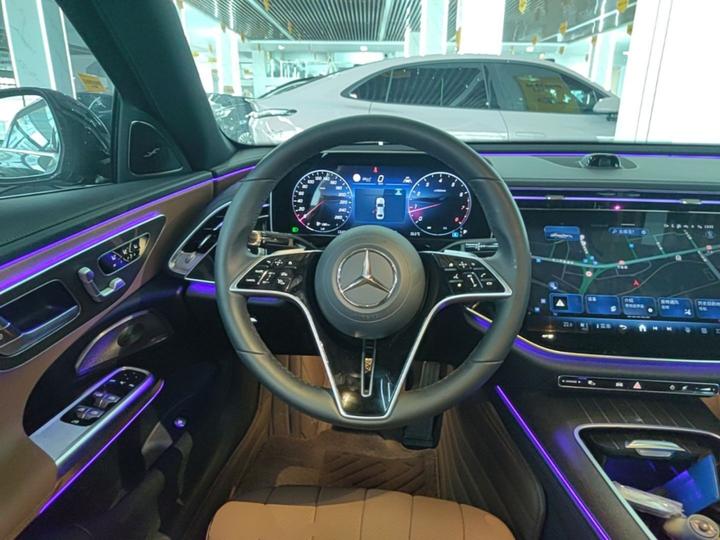 E-Class 2025 Facelift E 300 L Luxury photo 6