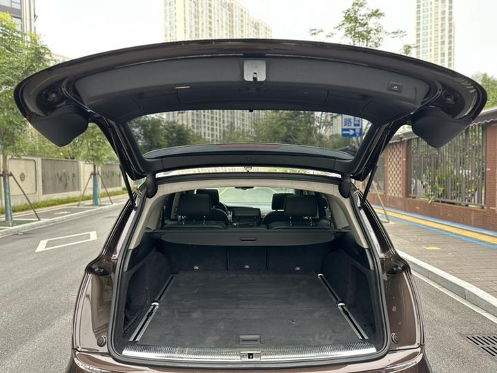 Q7 2015 35 TFSI Progressive photo 8
