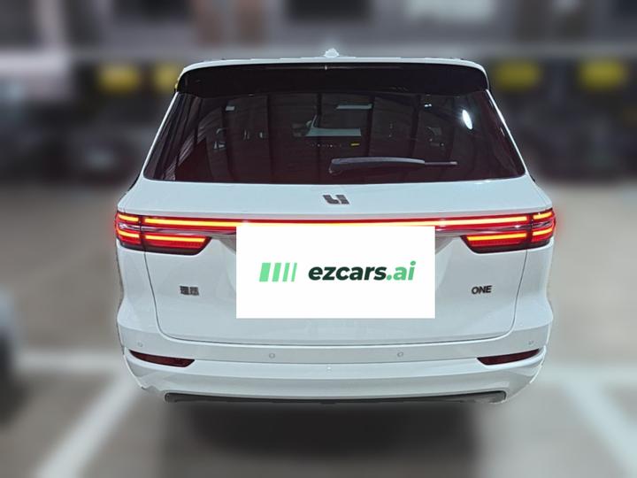 Li Auto ONE 2021 EREV 6-Seater photo 3
