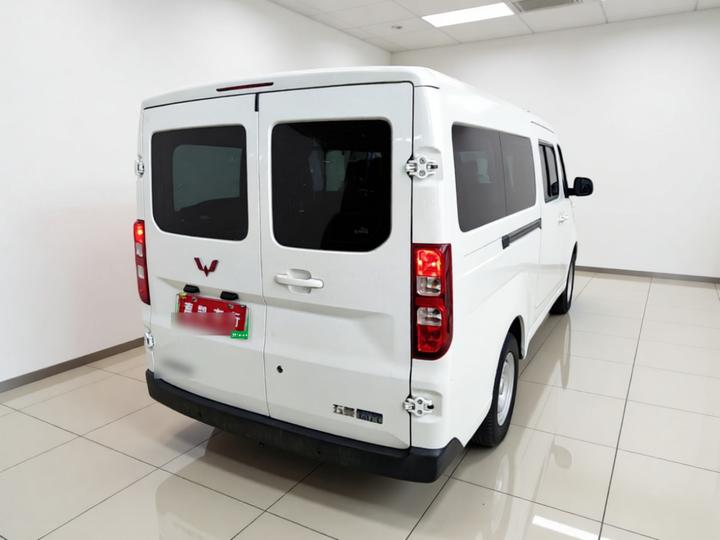 Wuling 2024 300km Comfort Bus 75kW photo 6