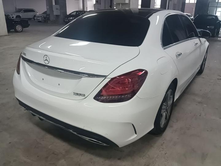 C-Class 2019 C 260 L Sport photo 4