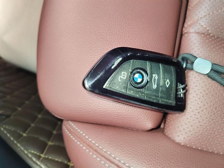 i3 2024 eDrive 35 L photo 8