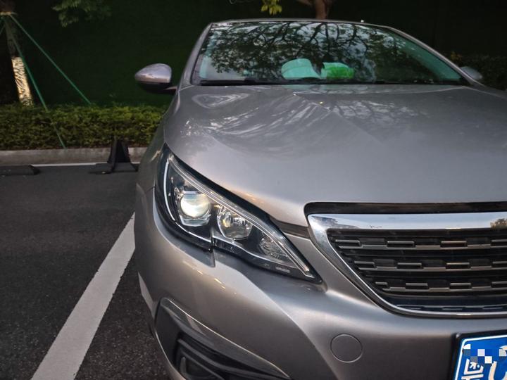 308 2016 1.6L AT Luxury photo 7