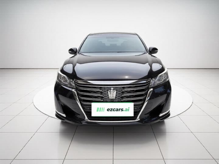 Crown 2018 2.0T Sport photo 2